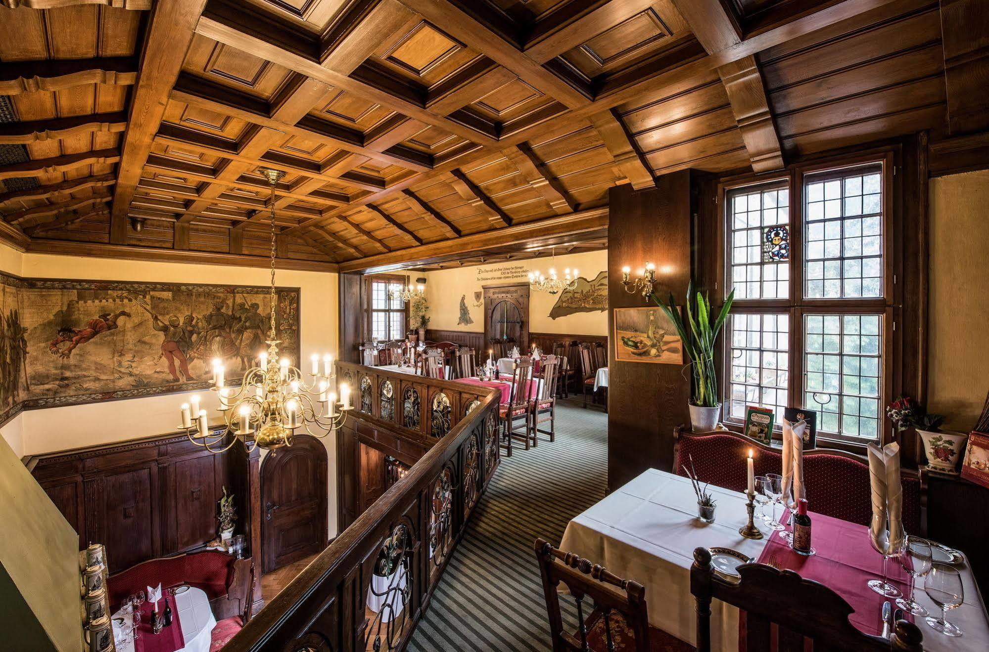 Hotel Kaiserhof Эйзенах Экстерьер фото